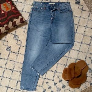 Levi’s Wedgie Size 29